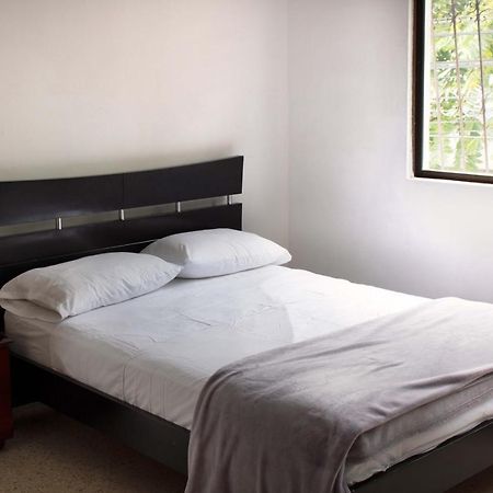Apartamentos Limonar Cali Zewnętrze zdjęcie
