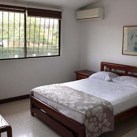 Apartamentos Limonar Cali Zewnętrze zdjęcie