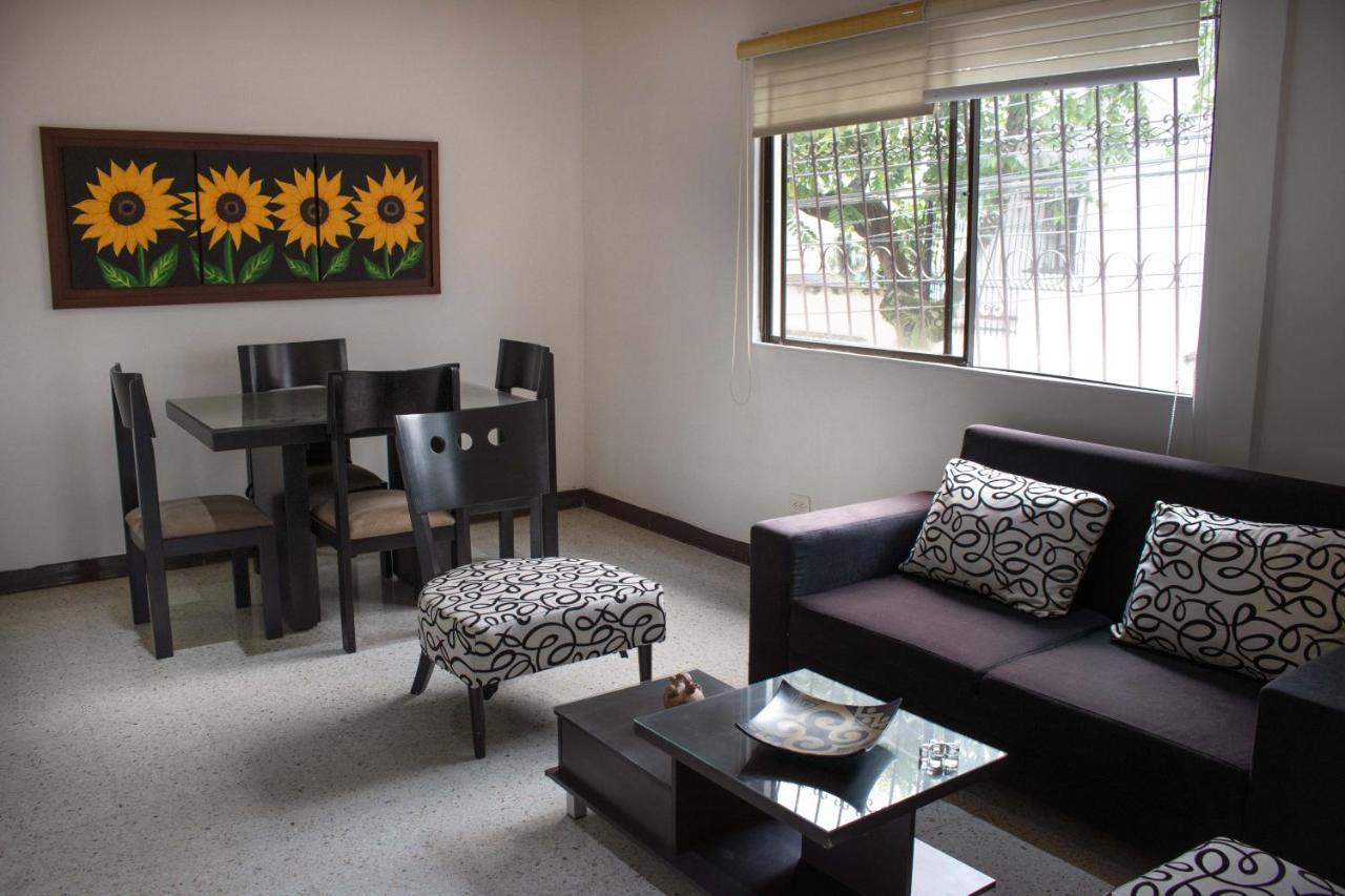 Apartamentos Limonar Cali Zewnętrze zdjęcie